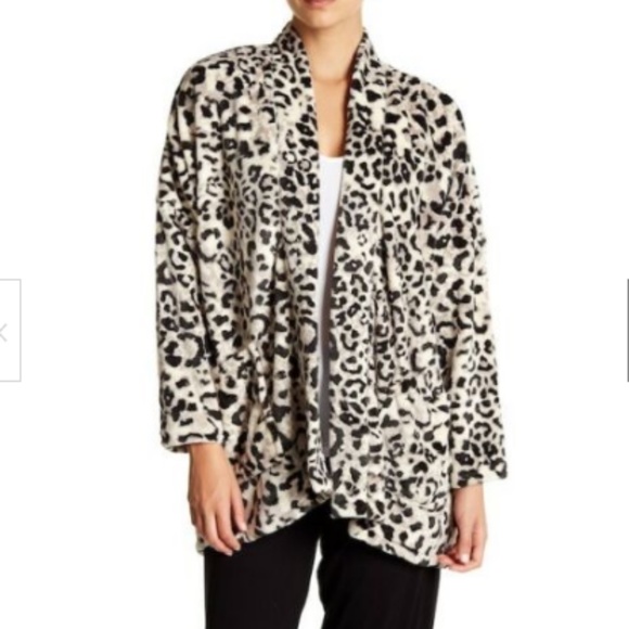 NWT NATORI Plush Animal Print Jacket LARGE - Picture 3 of 4